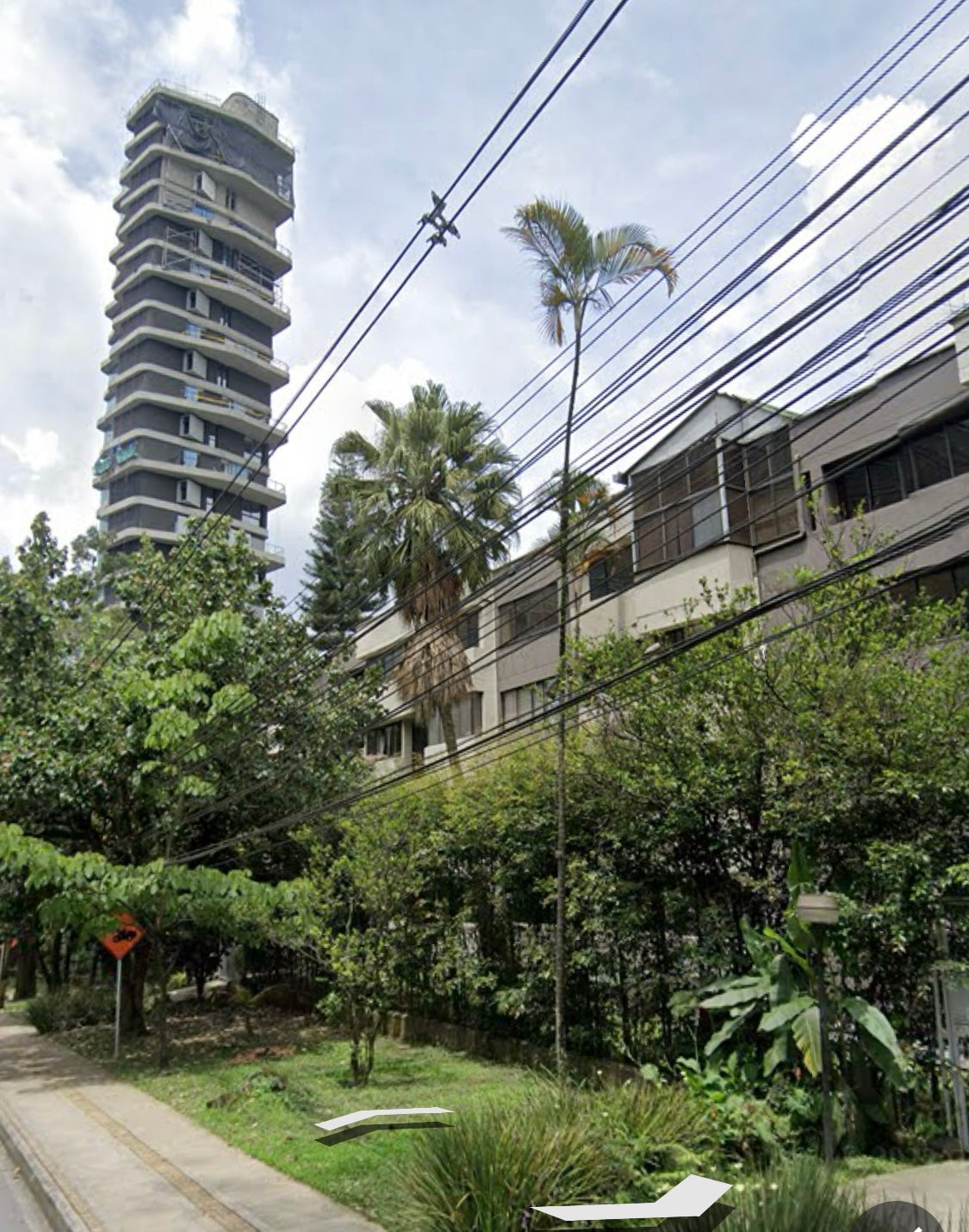 198 M2 1.8% MV Medellín PentHouse Poblado